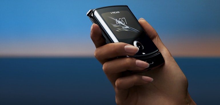Motorola-Razr-Foldable-Flip-Phone