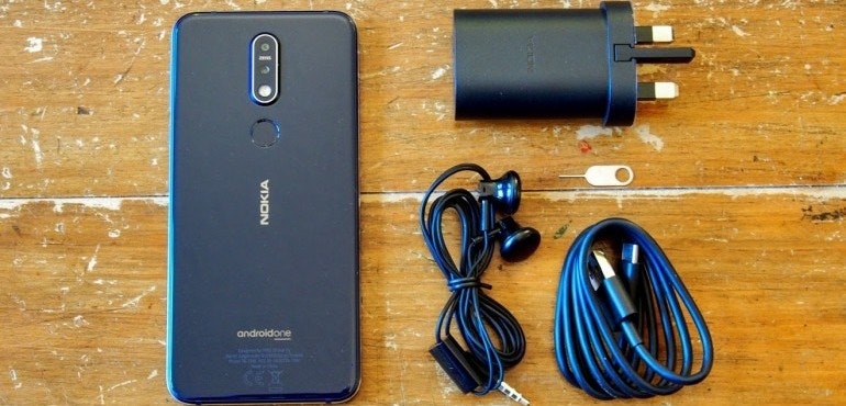 Nokia 7.1 unboxed