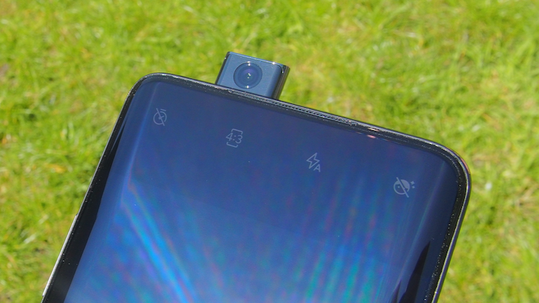 OnePlus 7 Pro selfie camera close up