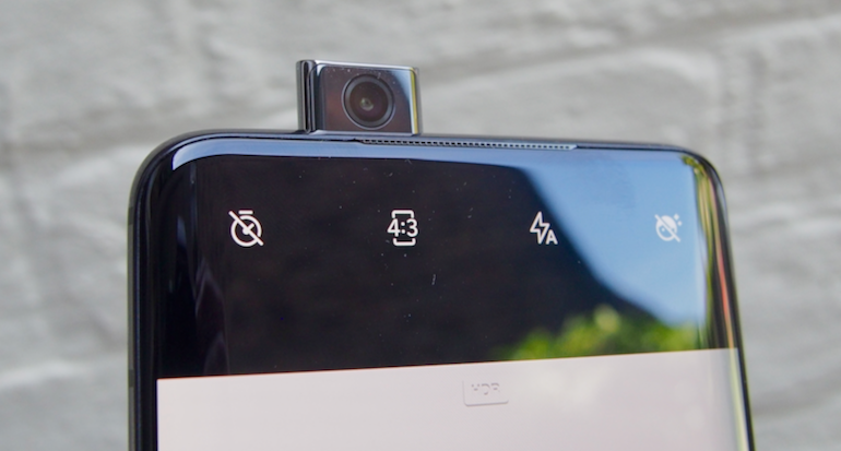 OnePlus 7 Pro selfie close up