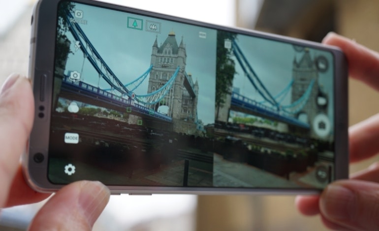 LG G6 split screen camera