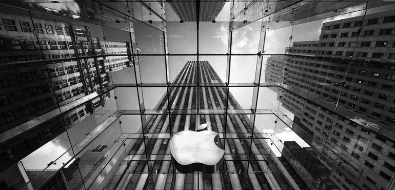 Apple store black and white